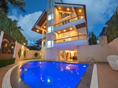 6BHK Premium villa with private swimming pool in lonavala